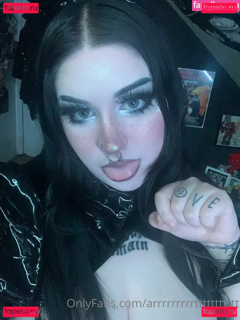 arrrrrrrrrttttttttttt Onlyfans Photo Gallery 