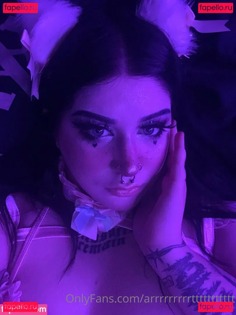 arrrrrrrrrttttttttttt Onlyfans Photo Gallery 