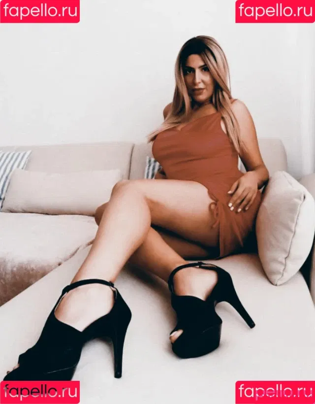 Derry Onlyfans Photo Gallery 