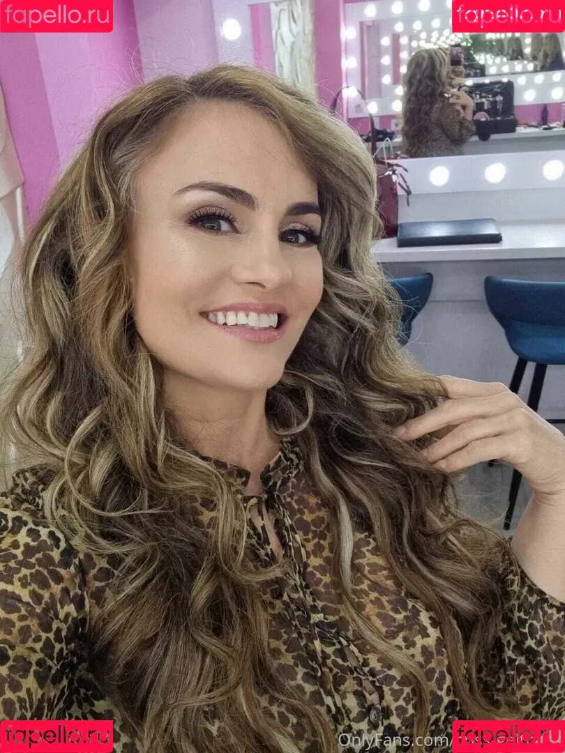 Aura Cristina Geithner Onlyfans Photo Gallery 
