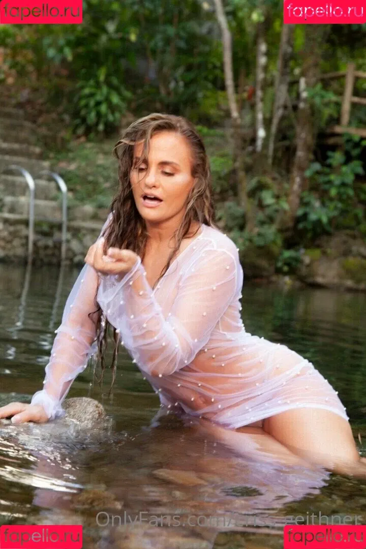 Aura Cristina Geithner Onlyfans Photo Gallery 