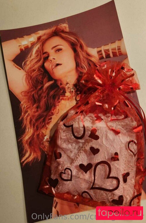 Aura Cristina Geithner Onlyfans Photo Gallery 