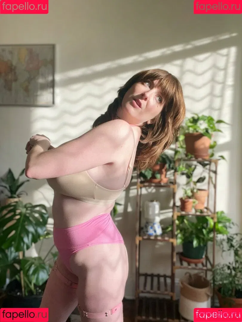 Dadeleine Onlyfans Photo Gallery 