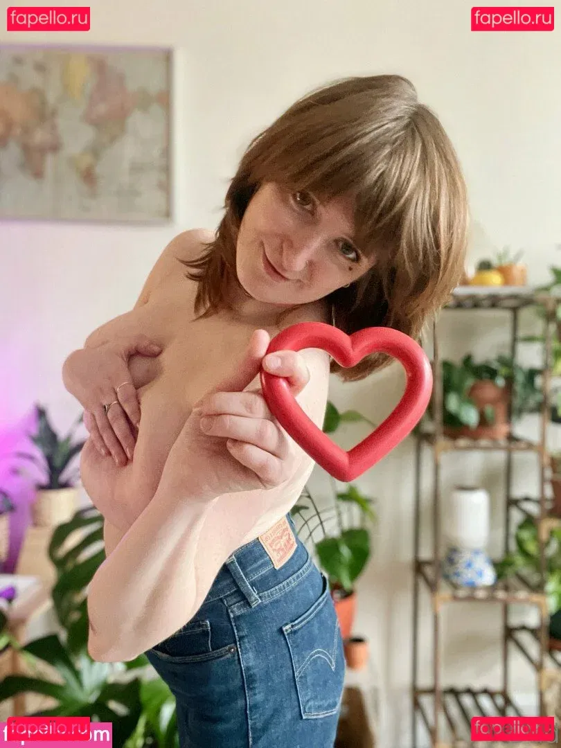 Dadeleine Onlyfans Photo Gallery 