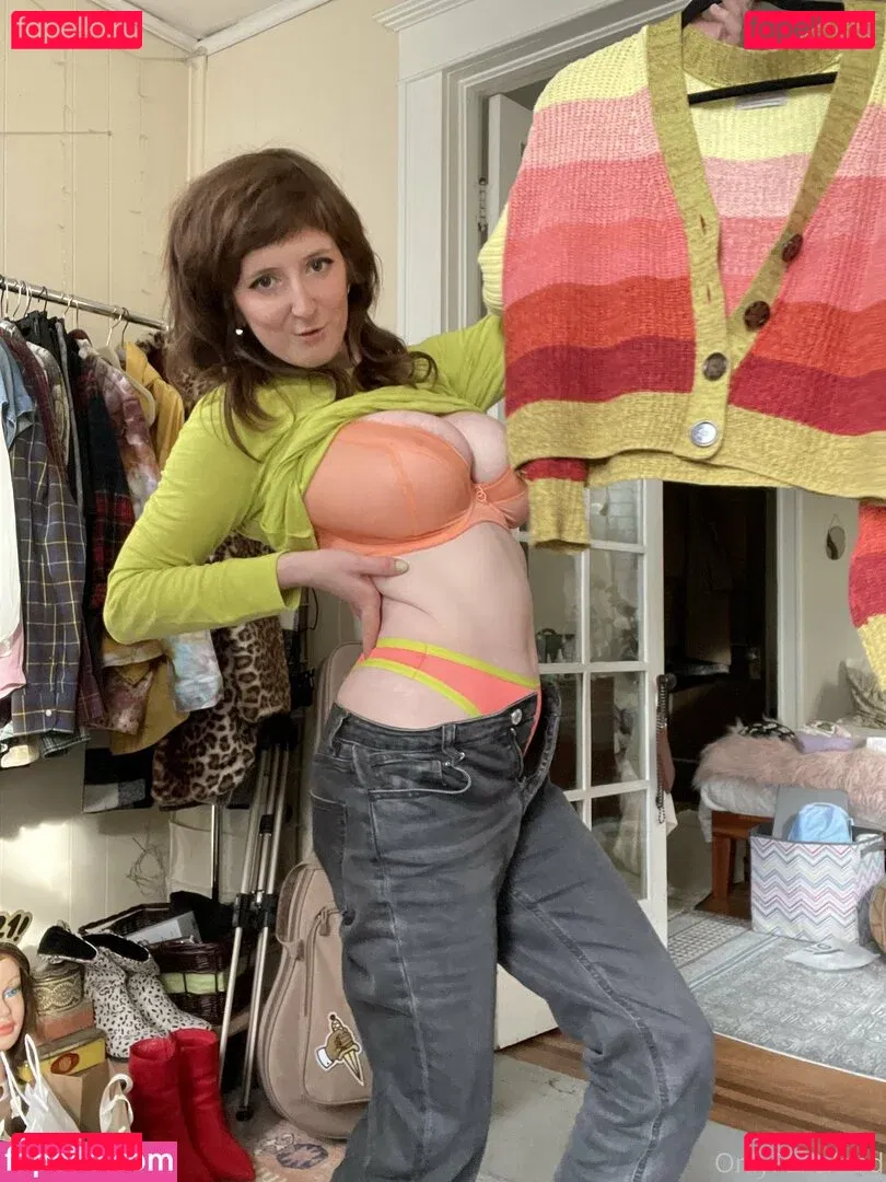 Dadeleine Onlyfans Photo Gallery 