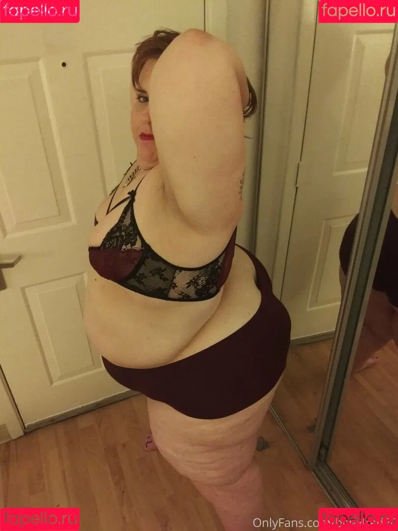 bbw4red20 Onlyfans Photo Gallery 