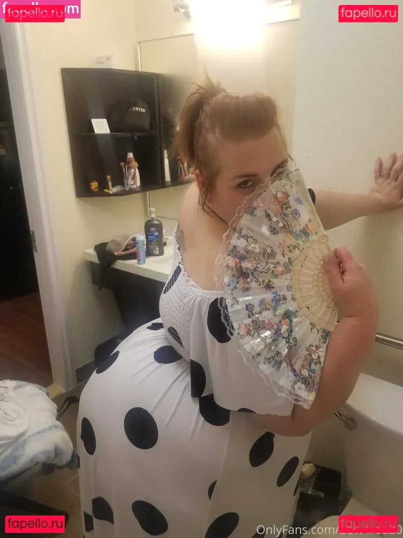 bbw4red20 Onlyfans Photo Gallery 