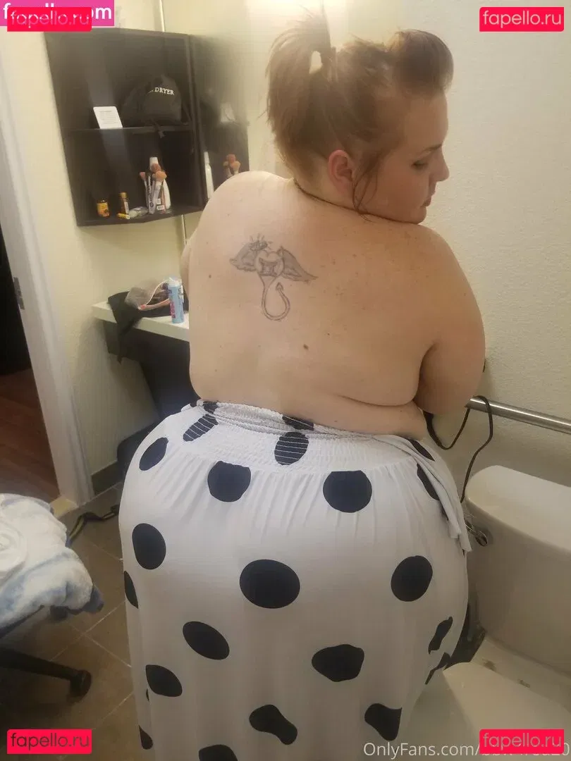 bbw4red20 Onlyfans Photo Gallery 