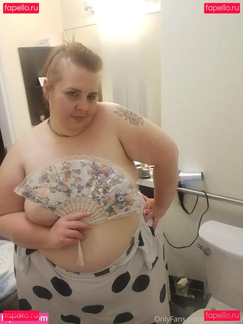 bbw4red20 Onlyfans Photo Gallery 