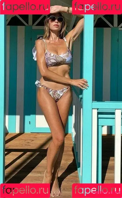 Cecilia Capriotti Onlyfans Photo Gallery 