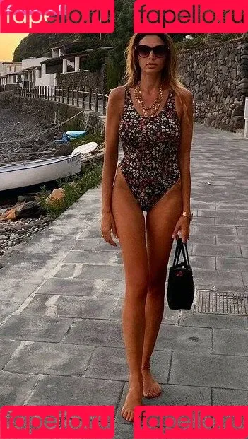 Cecilia Capriotti Onlyfans Photo Gallery 