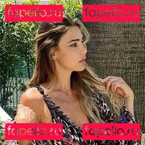 Cecilia Capriotti Onlyfans Photo Gallery 