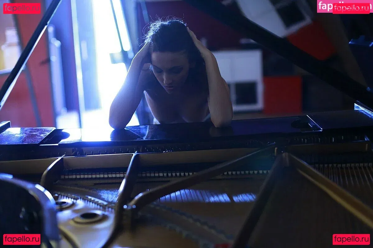 Erika Albonetti Onlyfans Photo Gallery 