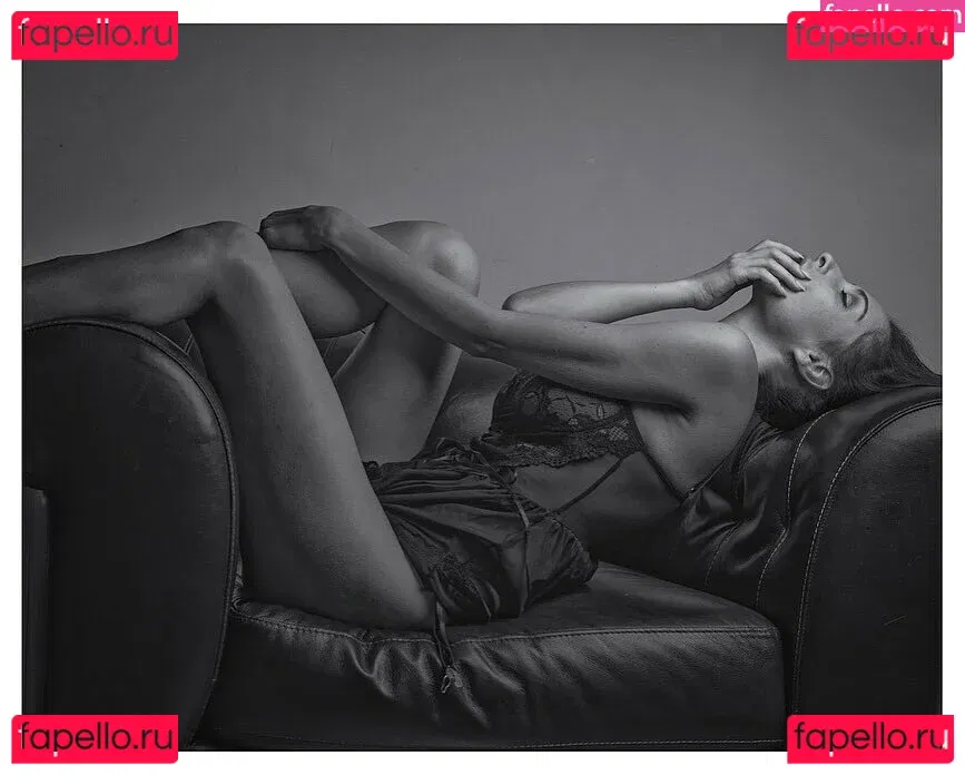 Nurshh Onlyfans Photo Gallery 