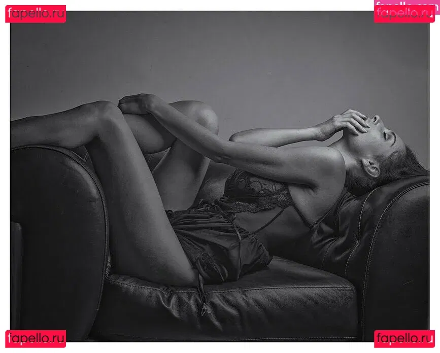 Nurshh Onlyfans Photo Gallery 