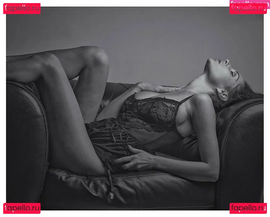 Nurshh Onlyfans Photo Gallery 