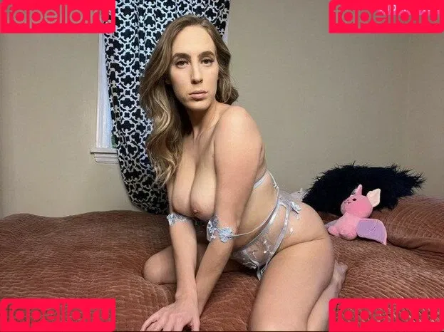 Cadence Lux Onlyfans Photo Gallery 