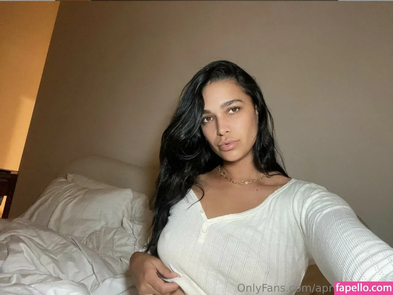 aprillovegeary Onlyfans Photo Gallery 