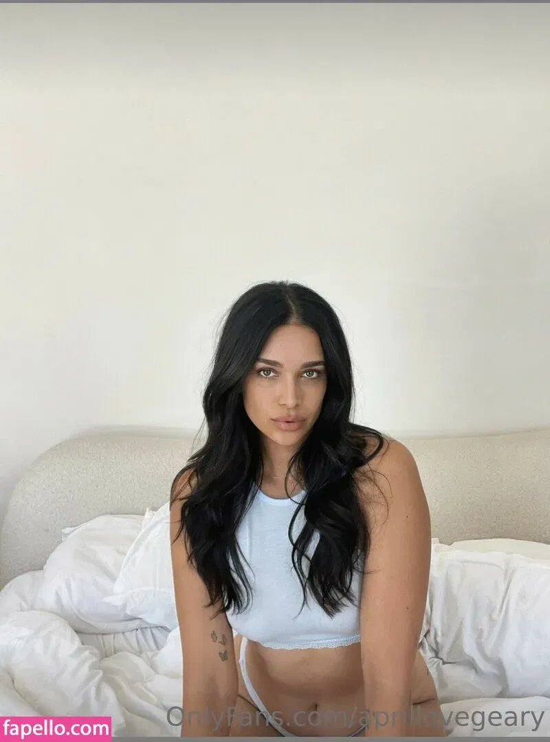 aprillovegeary Onlyfans Photo Gallery 