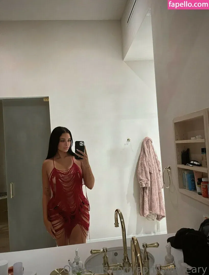 aprillovegeary Onlyfans Photo Gallery 