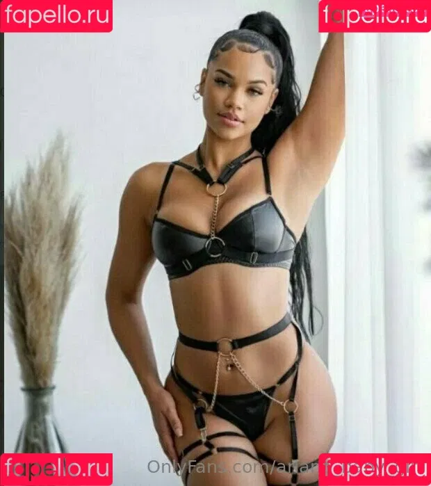 ariana_baby_girl Onlyfans Photo Gallery 