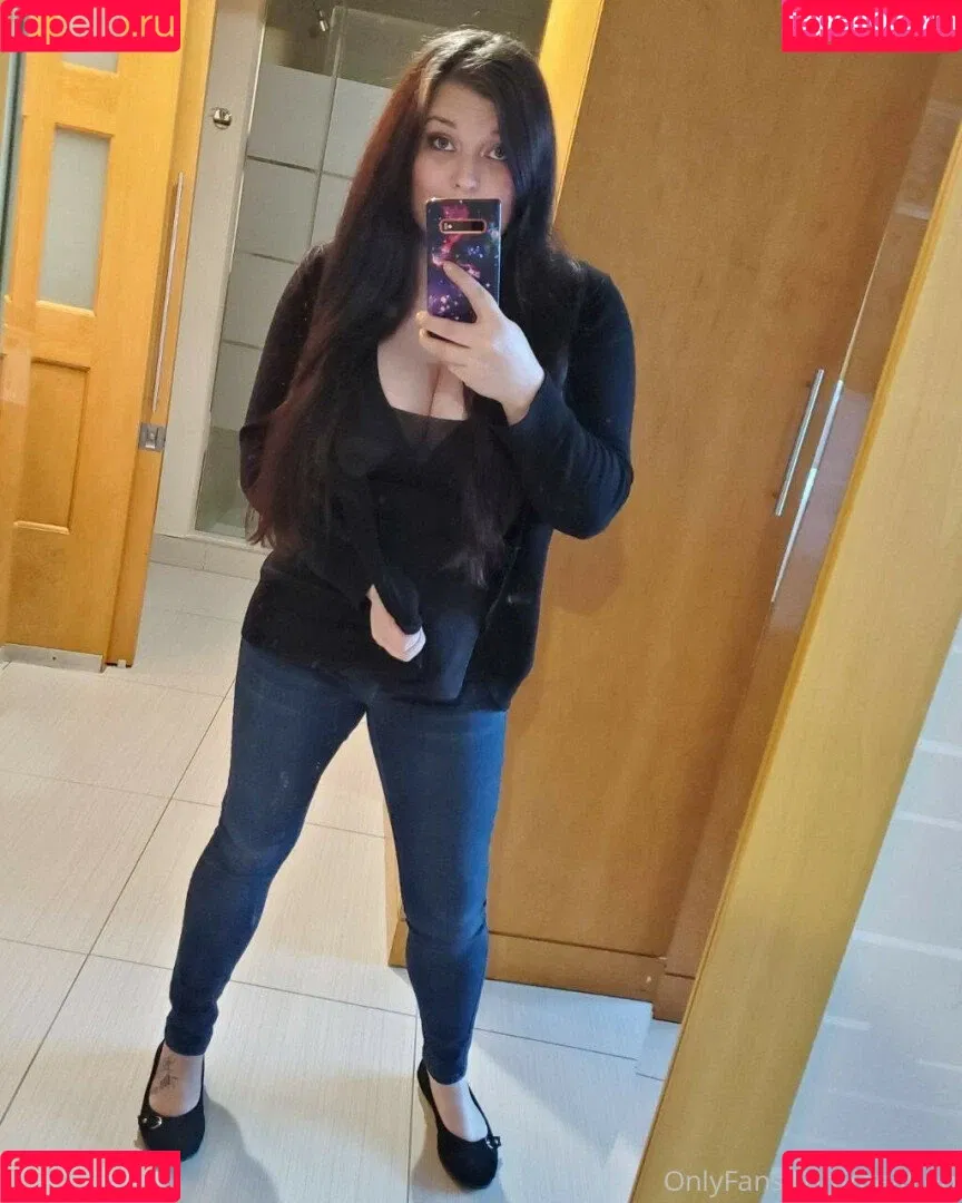 peavip Onlyfans Photo Gallery 