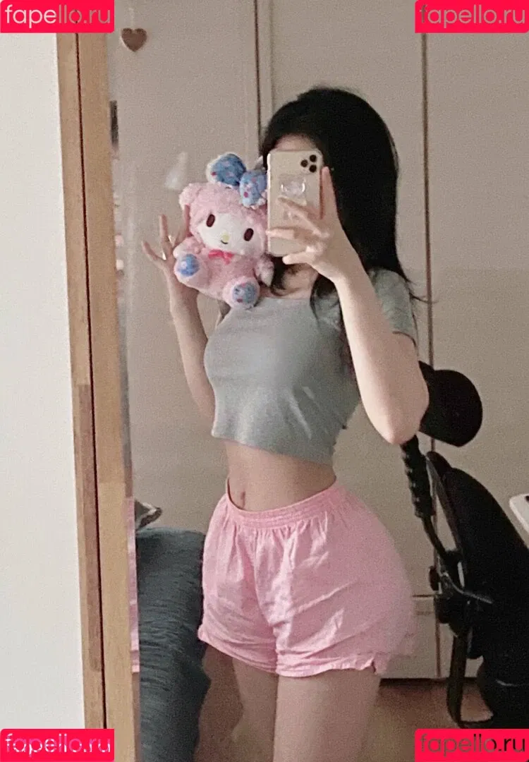 yurasweb Onlyfans Photo Gallery 