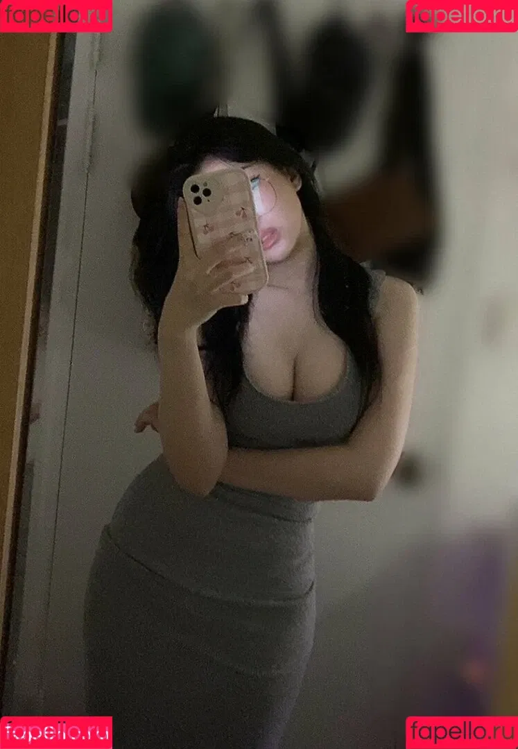 yurasweb Onlyfans Photo Gallery 