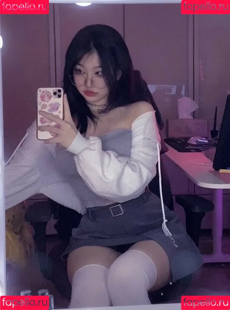 yurasweb Onlyfans Photo Gallery 