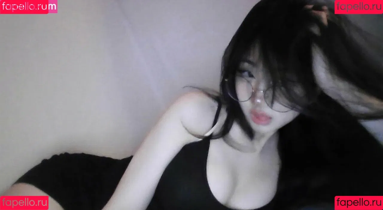 yurasweb Onlyfans Photo Gallery 