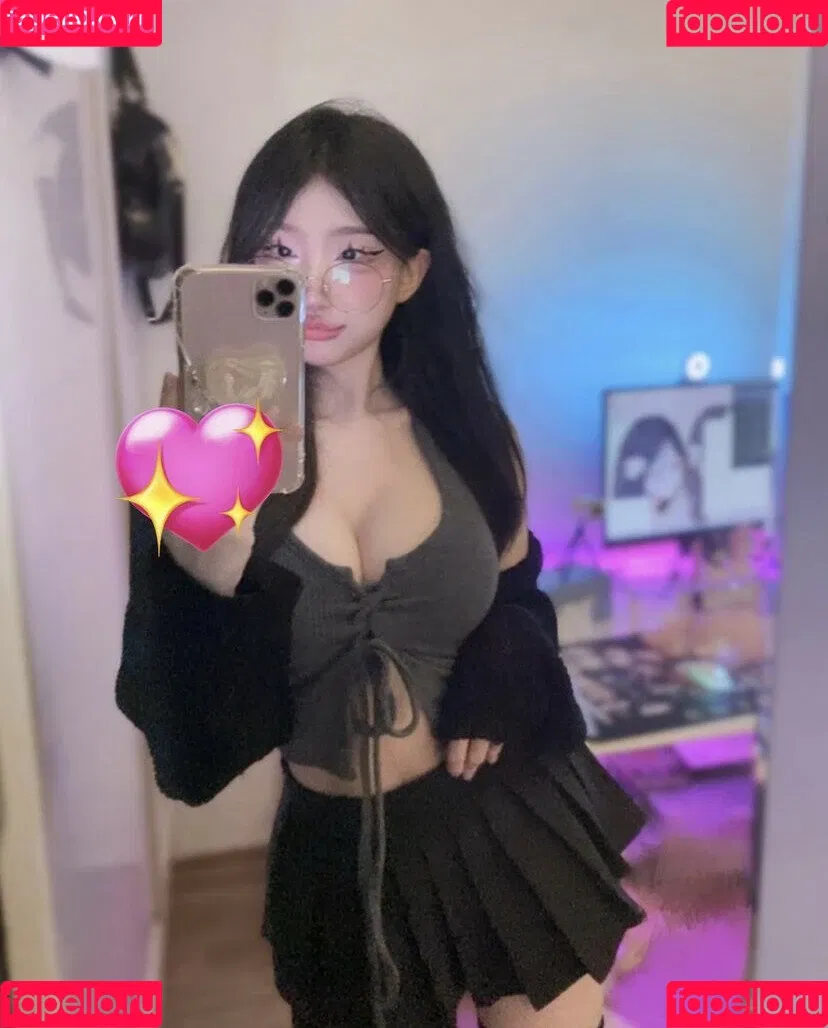 yurasweb Onlyfans Photo Gallery 