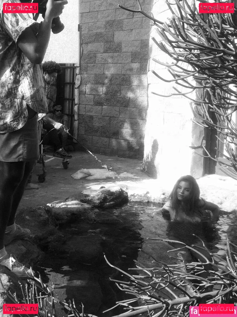 Roos Van Montfort Onlyfans Photo Gallery 