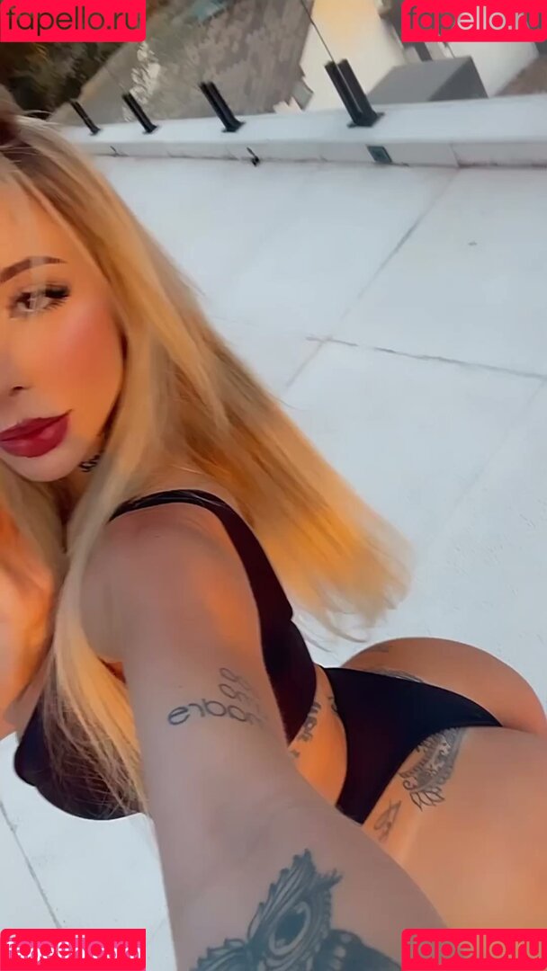 Larissa Wambier Onlyfans Photo Gallery 