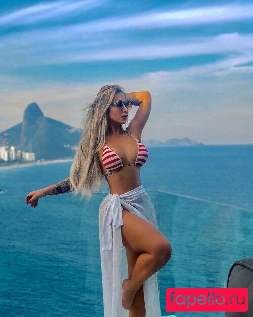 Larissa Wambier Nude Onlyfans Photo 26