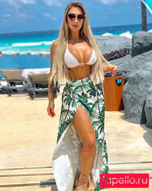 Larissa Wambier Nude Onlyfans Photo 22