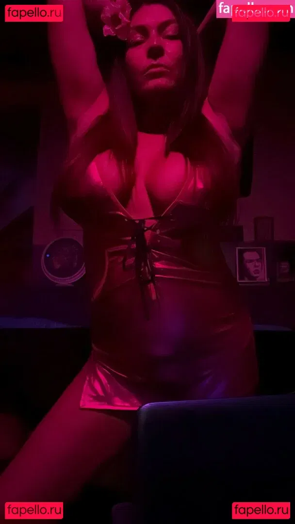 Shelly Martinez Onlyfans Photo Gallery 