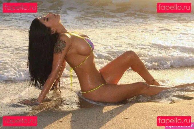 Shelly Martinez Onlyfans Photo Gallery 