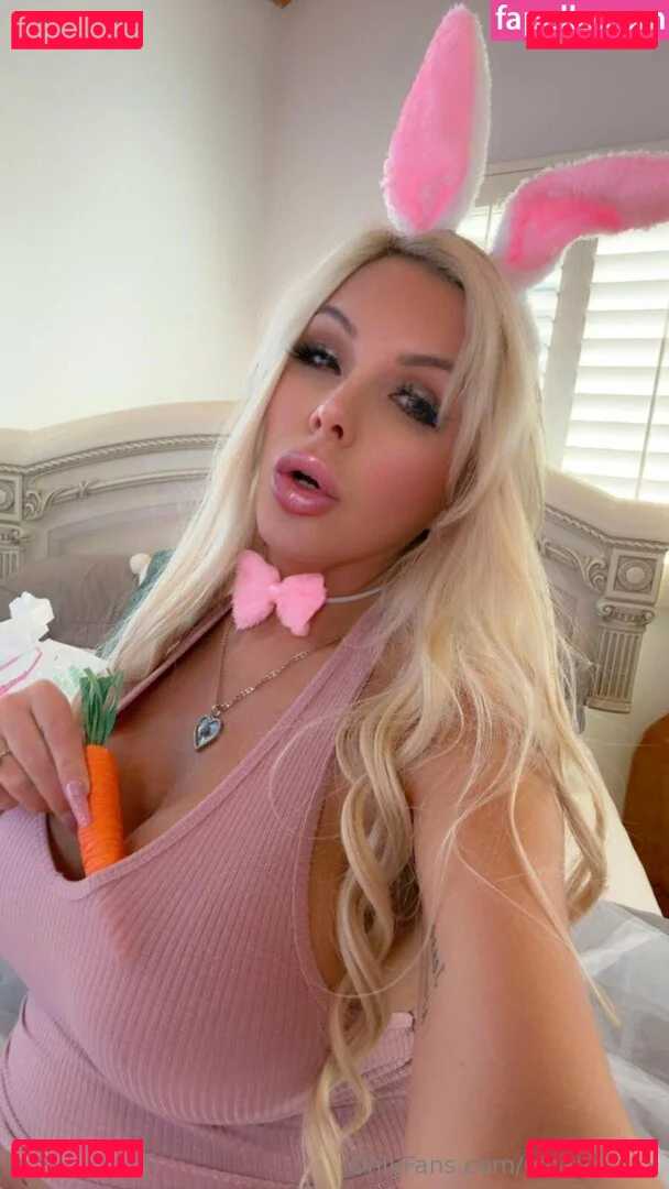 ninaellexxx Onlyfans Photo Gallery 