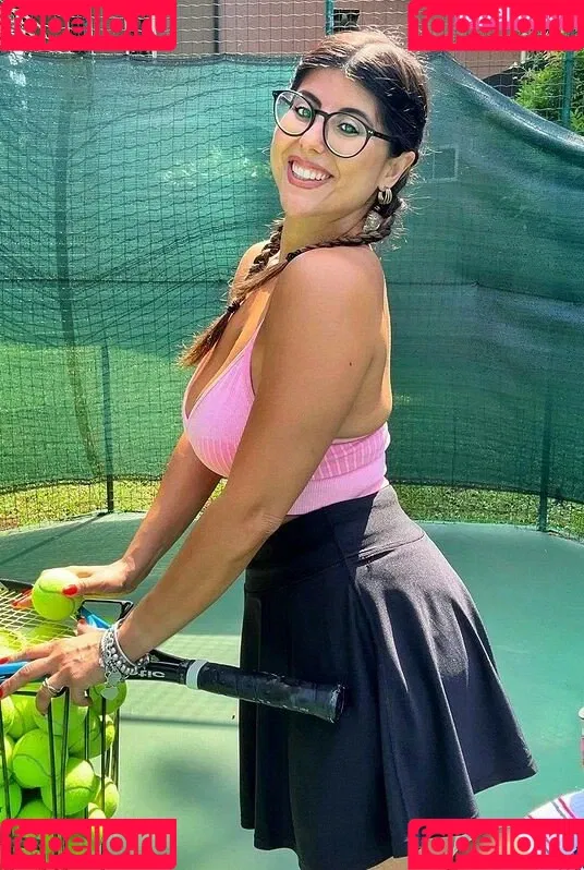 Valentina De Nucci Onlyfans Photo Gallery 