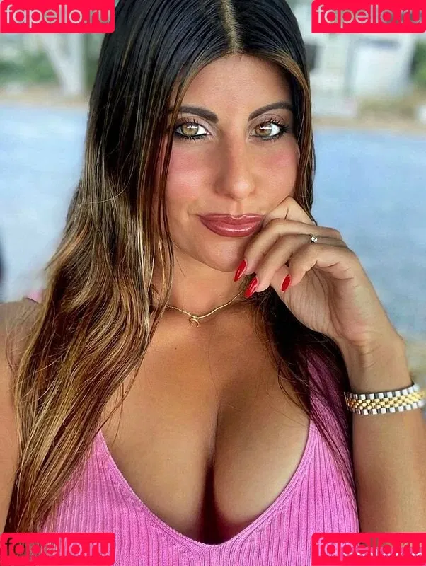 Valentina De Nucci Onlyfans Photo Gallery 