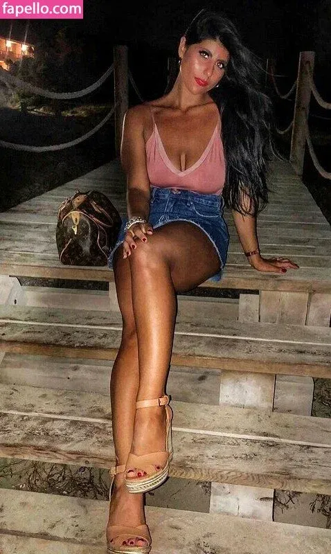 Valentina De Nucci Onlyfans Photo Gallery 