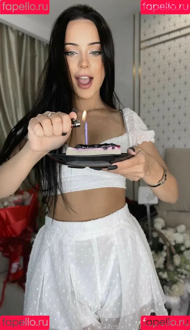 girl_of_yourdreams Onlyfans Photo Gallery 