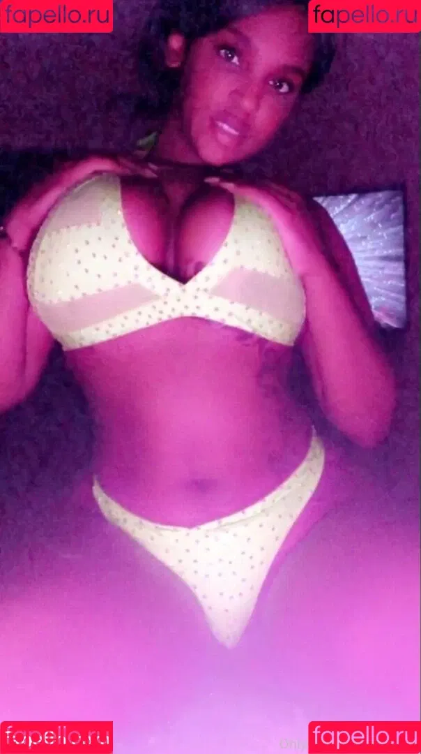 msdamn Onlyfans Photo Gallery 