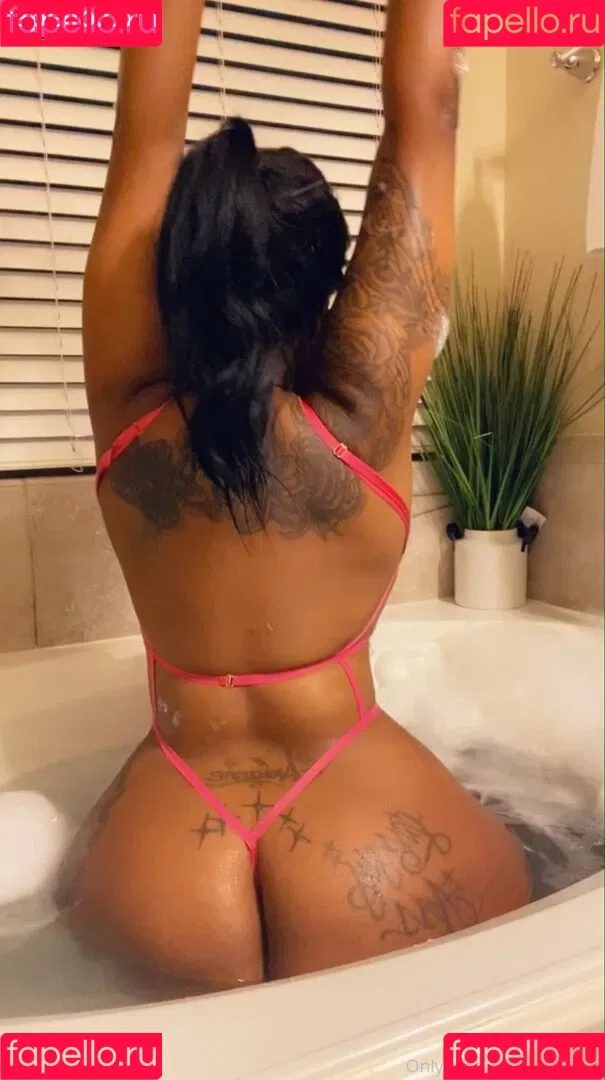 msdamn Onlyfans Photo Gallery 