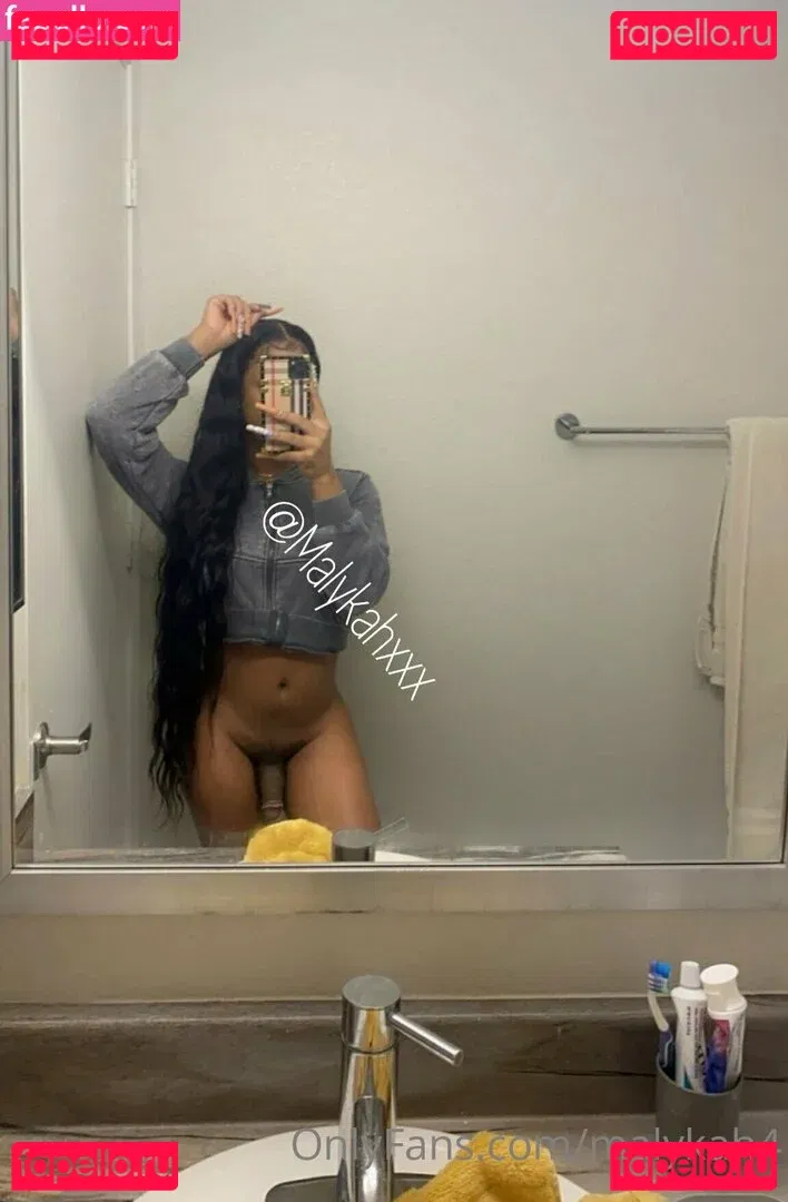 malykah4 Onlyfans Photo Gallery 