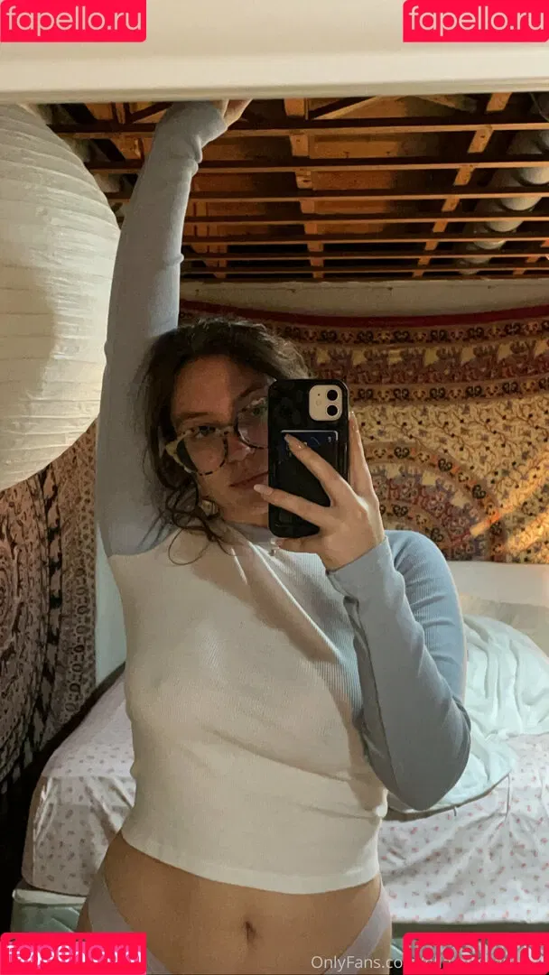 ella-enchanted2 Onlyfans Photo Gallery 