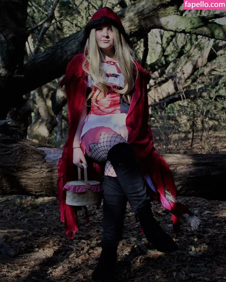 ella-enchanted2 Onlyfans Photo Gallery 