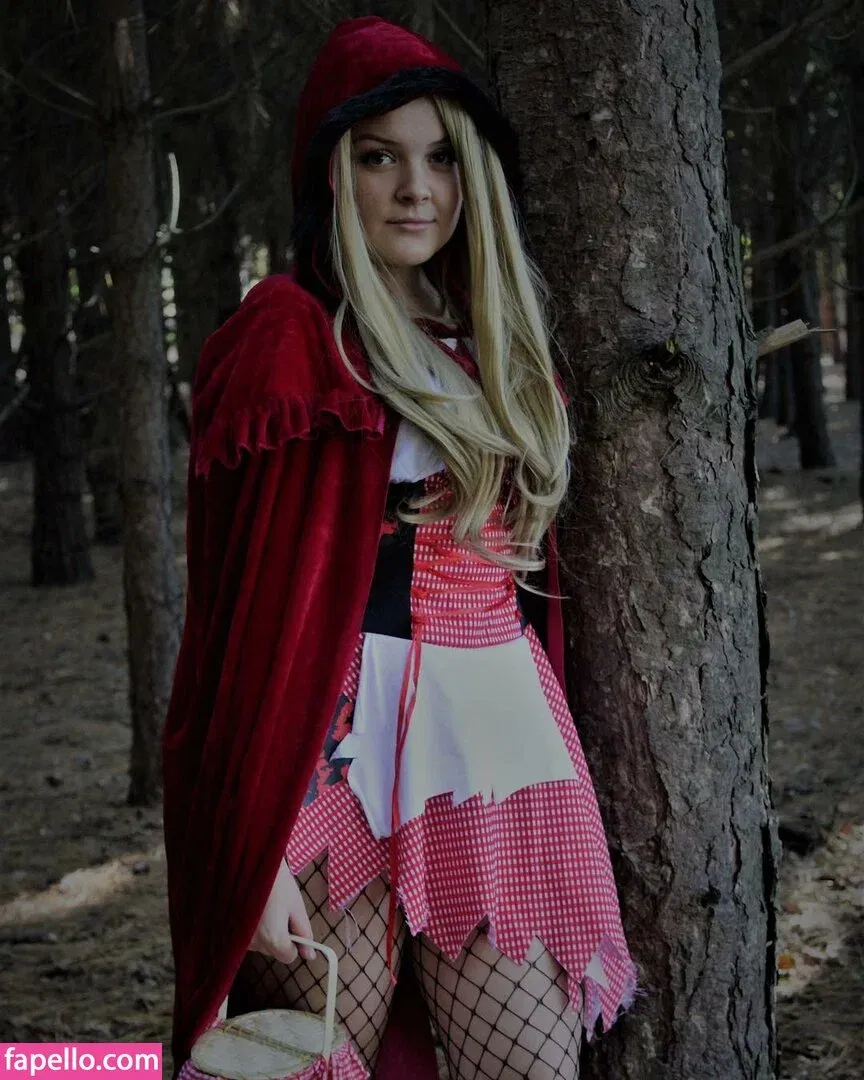 ella-enchanted2 Onlyfans Photo Gallery 