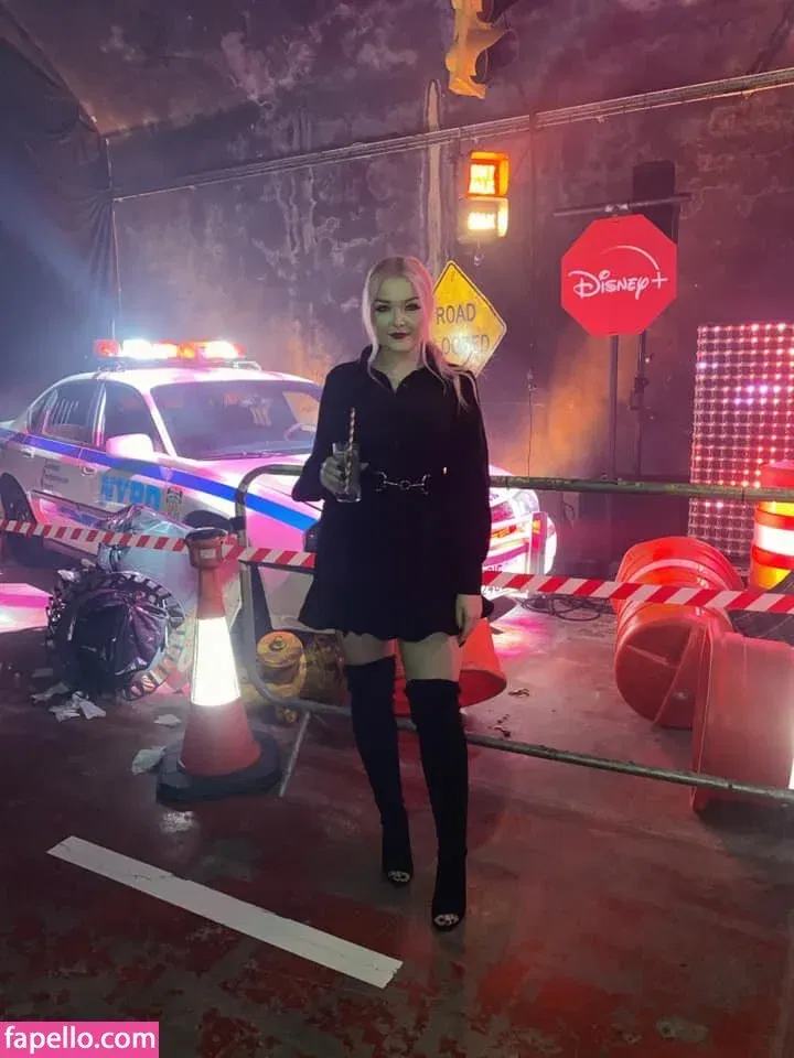 ella-enchanted2 Onlyfans Photo Gallery 