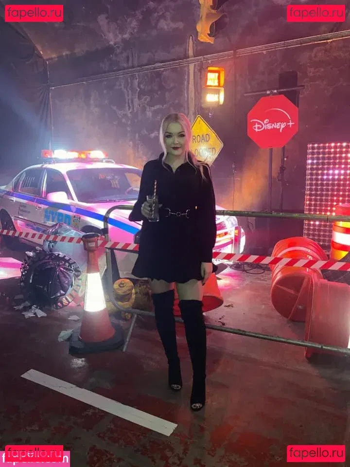 ella-enchanted2 Onlyfans Photo Gallery 